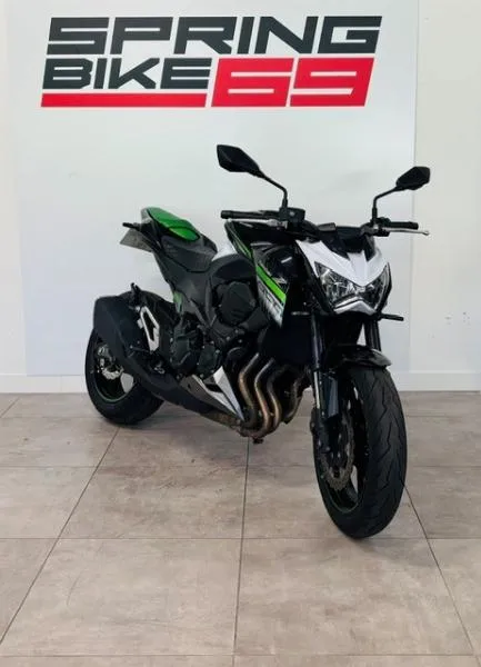 Z 800