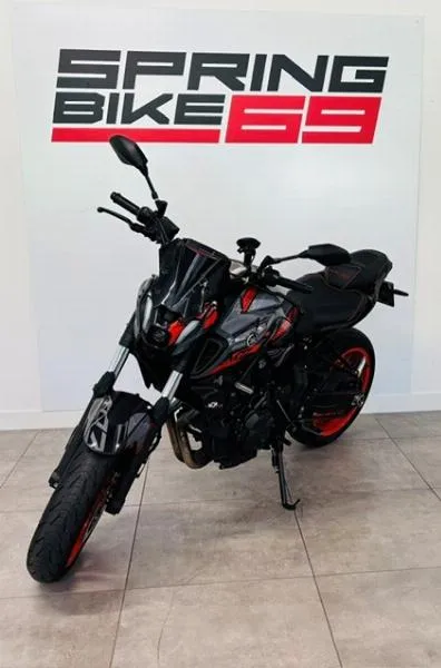 MT07 