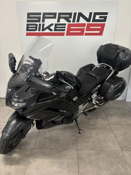 FJR 1300 AE