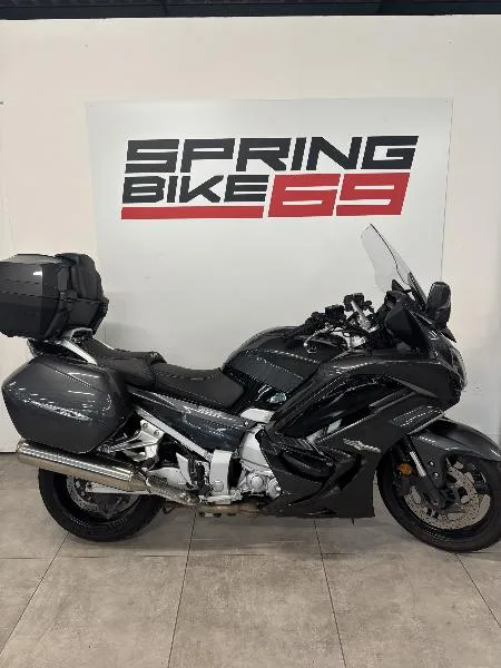 FJR 1300 AE