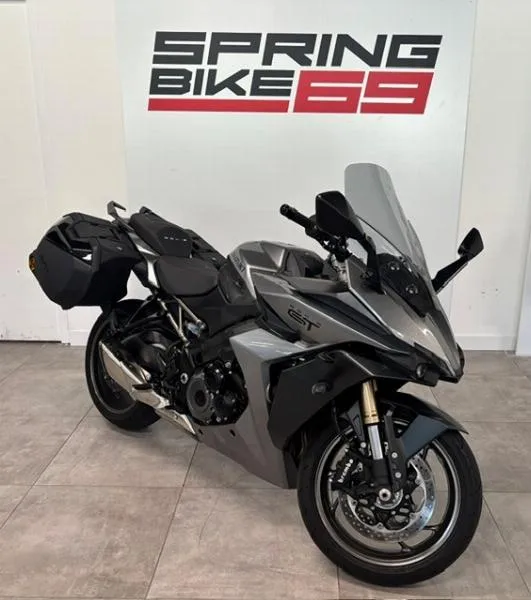 GSXS 1000 GT