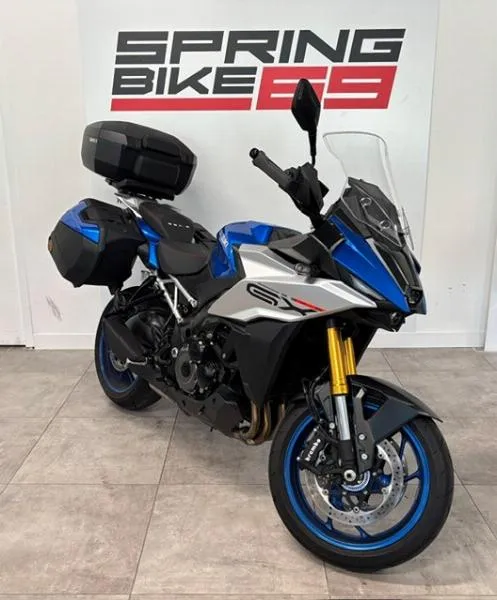 GSXS 1000 GX