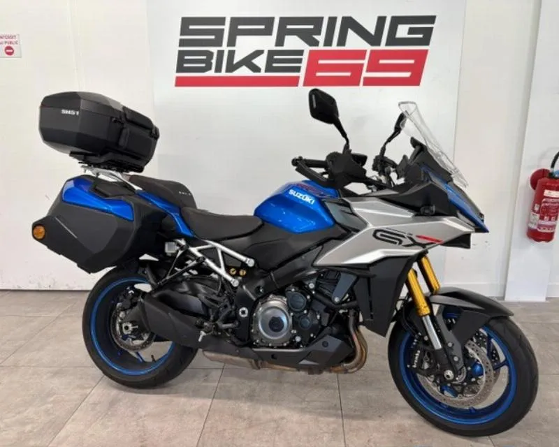 GSXS 1000 GX