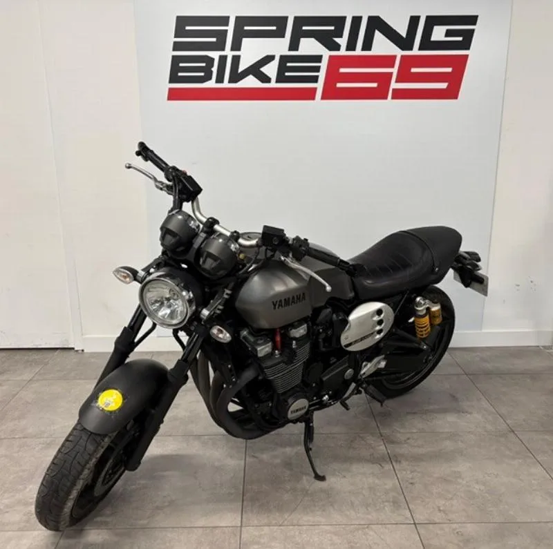 XJR 1300