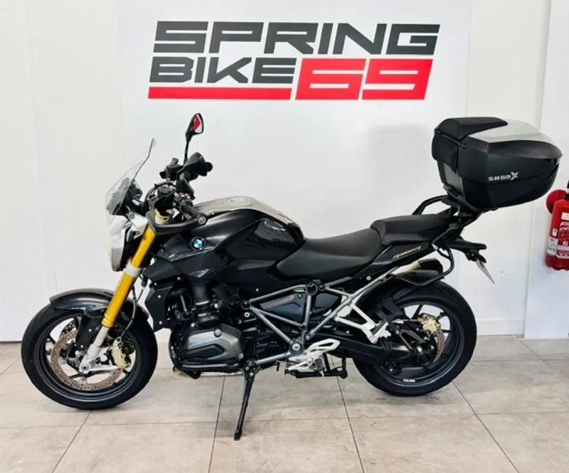 R 1200 R