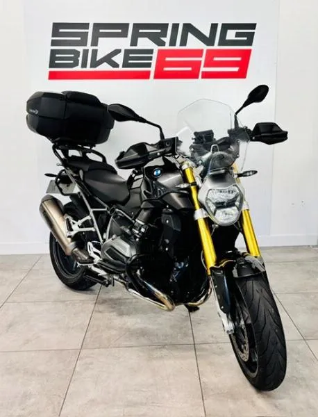R 1200 R