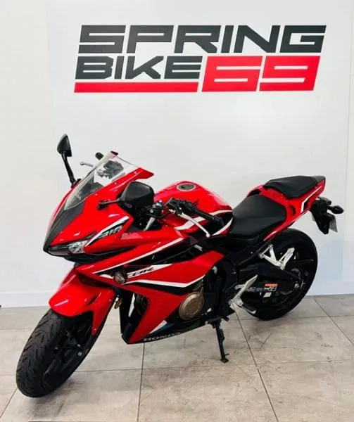 CBR 500 R  A2