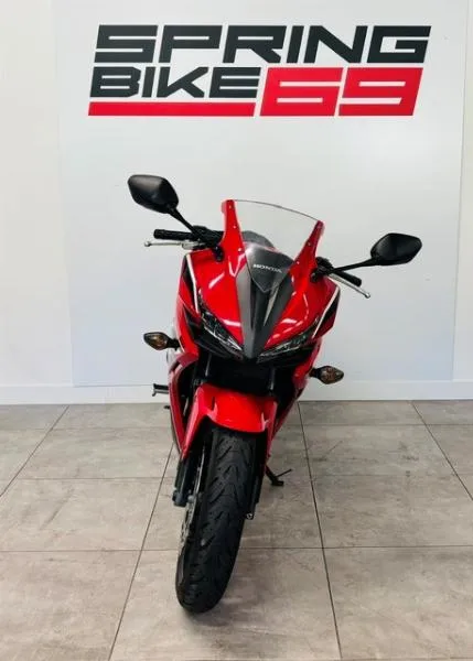 CBR 500 R  A2