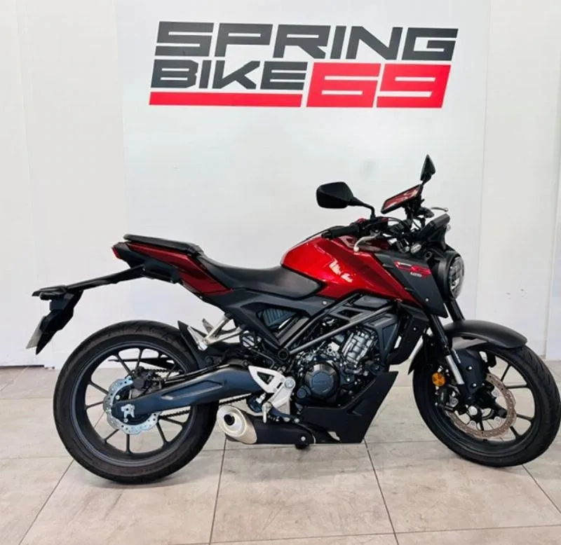 CB 125  R