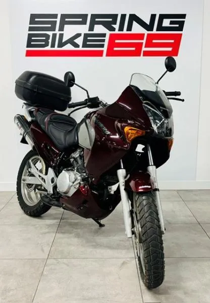 VARADERO 125