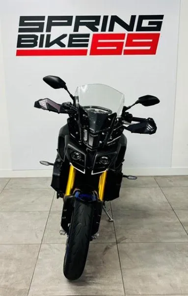 MT10 SP