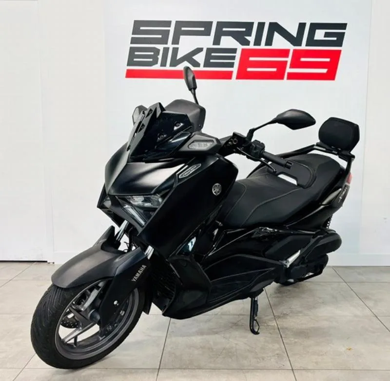 XMAX 125 TECH MAX