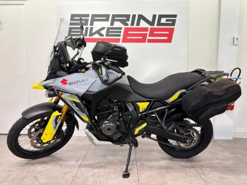 DL VSTROM 800DE