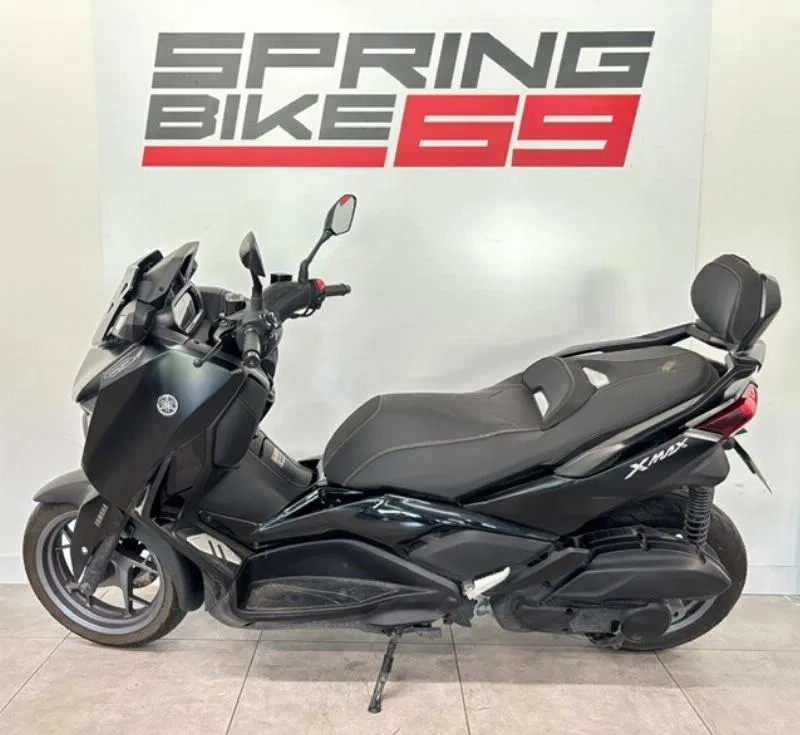 XMAX 125 TECH MAX