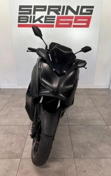 XMAX 125 TECH MAX