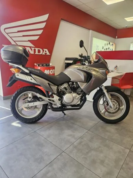 VARADERO 125