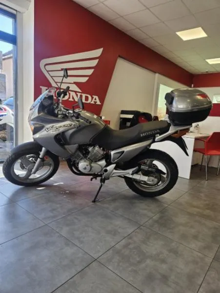 VARADERO 125