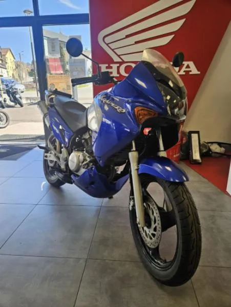 VARADERO 125 2002