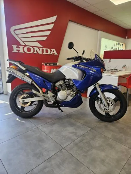 VARADERO 125
