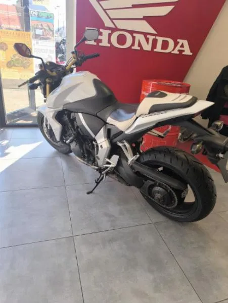 CB1000R