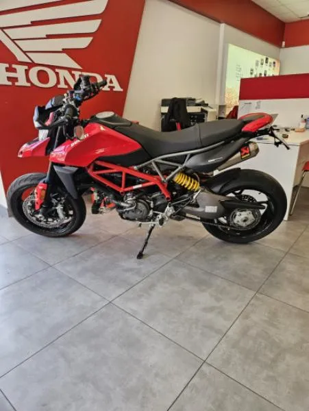 HYPERMOTARD 950