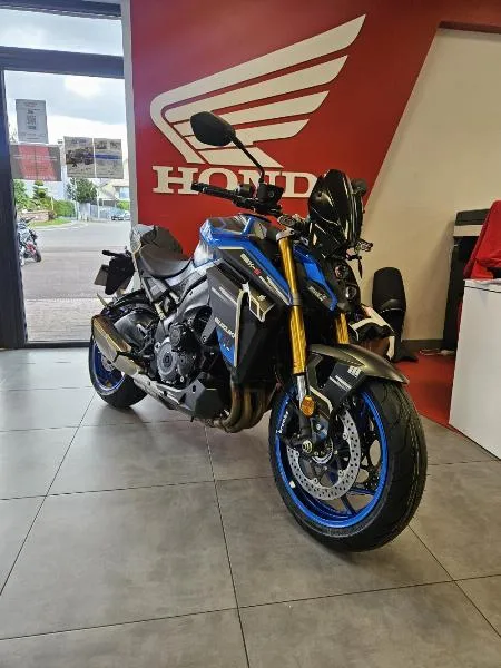 GSXS 1000