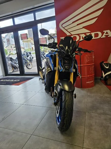 GSXS 1000