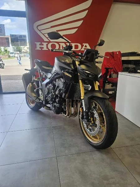 CB 1000 Hornet SP