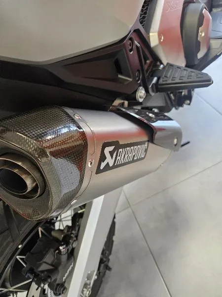 XADV 750 DCT