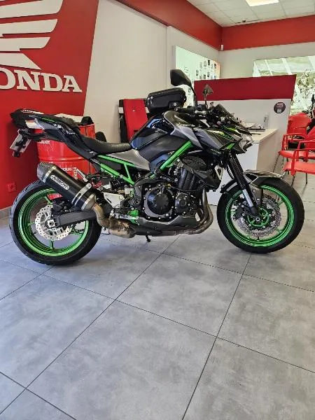 Z 900