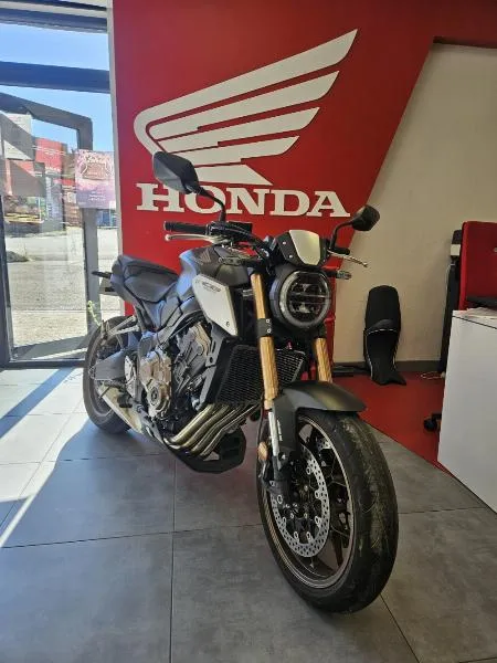 CB650R Neo Sports Café