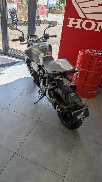 CB 1000 R ABS