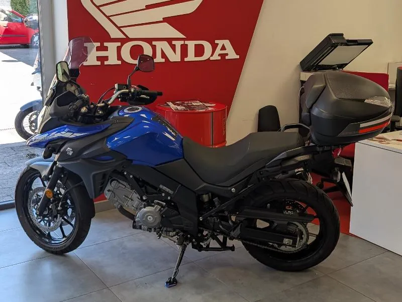 DL VSTROM 650A