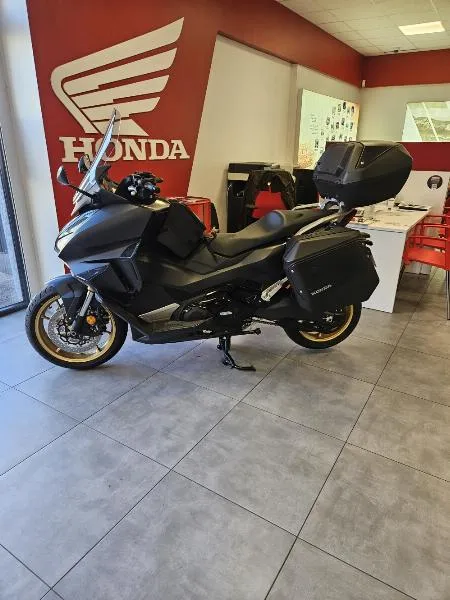NSS FORZA 750