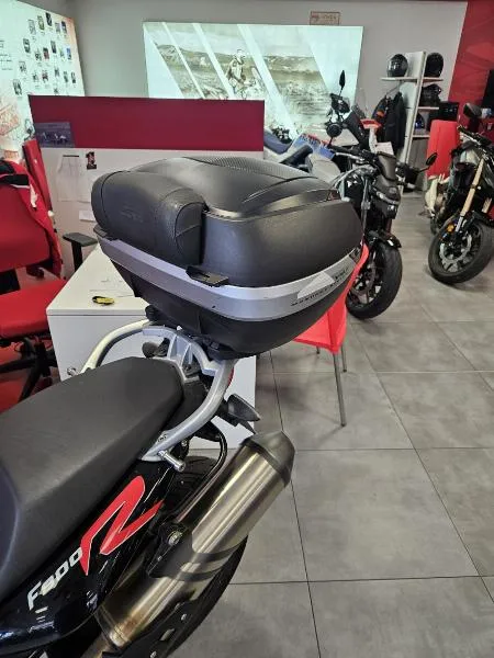 F 800 R 47.5CV