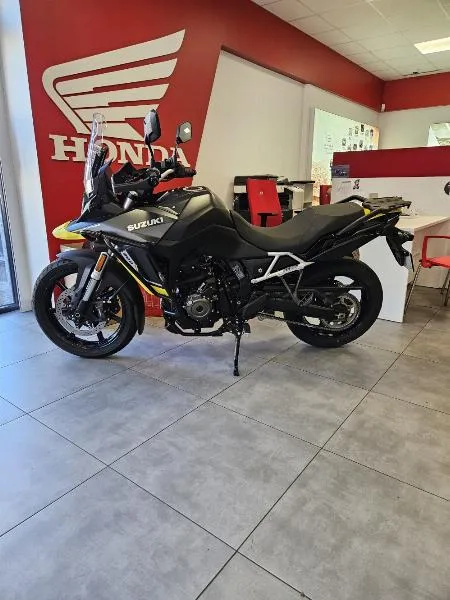 DL VSTROM 800DE