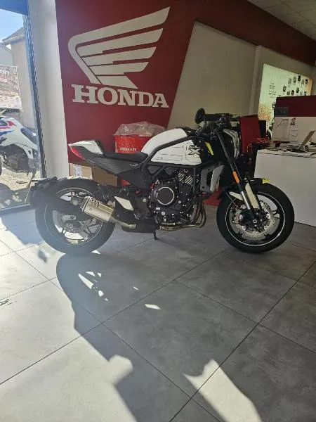 CLX 700 SPORT