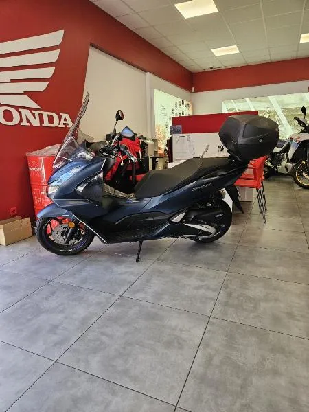 PCX 125