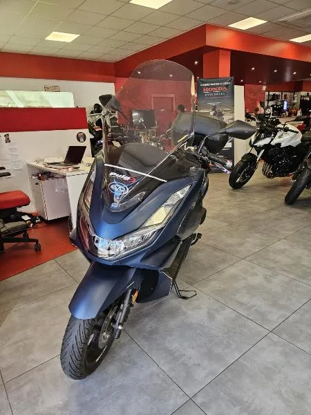 PCX 125