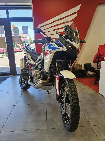 CRF 1100  L AFRICA TWIN