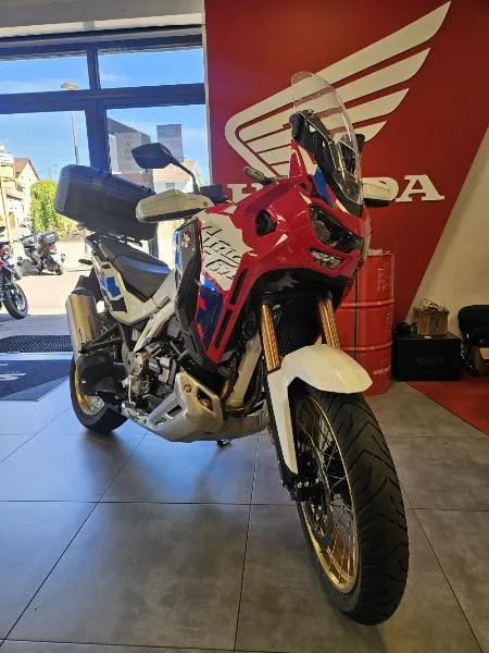 CRF 1100 L AFRICA TWIN  ADVENTURE SPORTS DCT