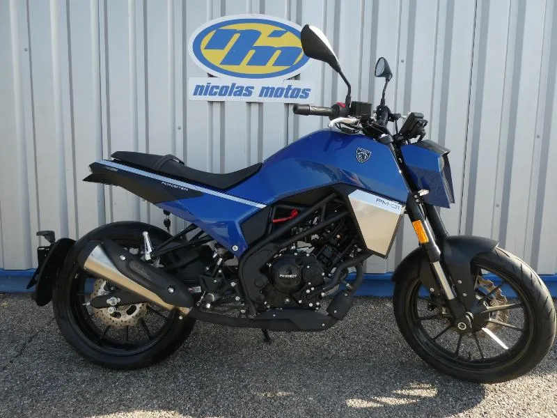 PM01 125 ROADSTER 2026