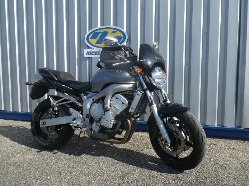FZ6 