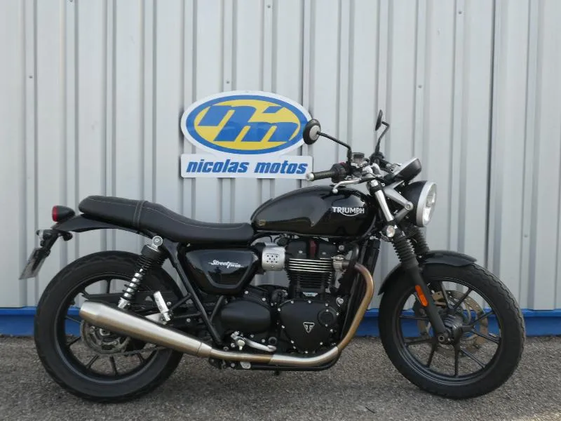 STREET TWIN  900 2016