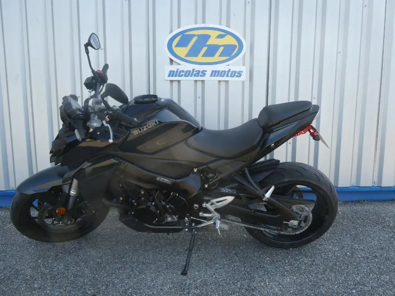 GSXS 950