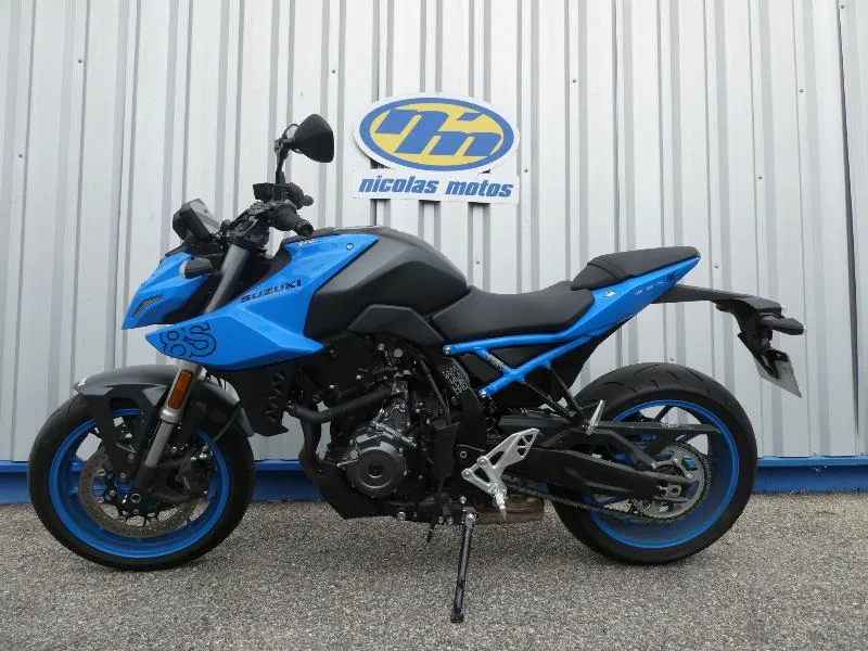 GSX8S
