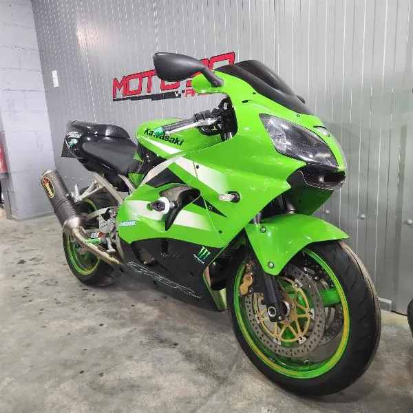 ZX9R