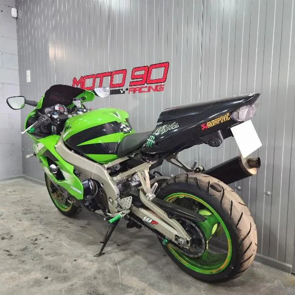 ZX9R