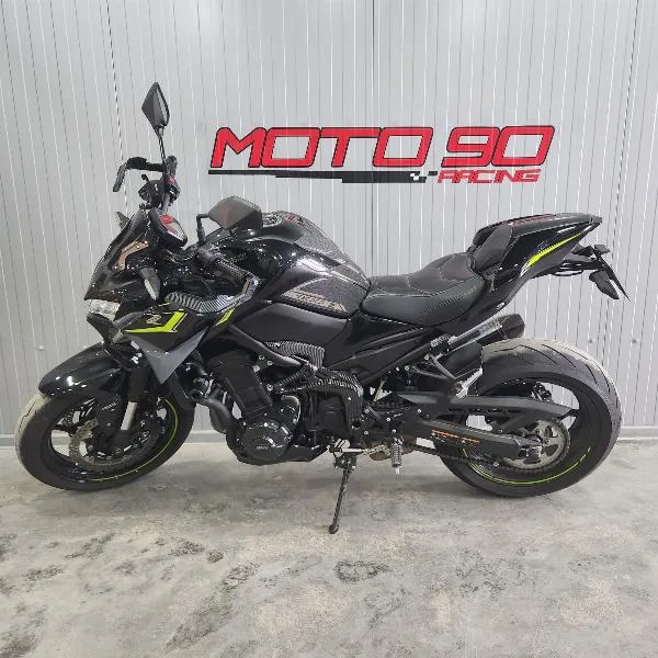 Z 900