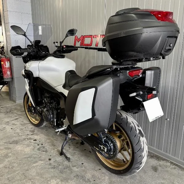 TRACER 9 GT